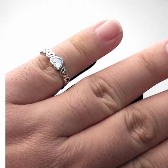 New Annika Witt Sterling Silver Hearts Ring Size 8 - Picture 6 of 6